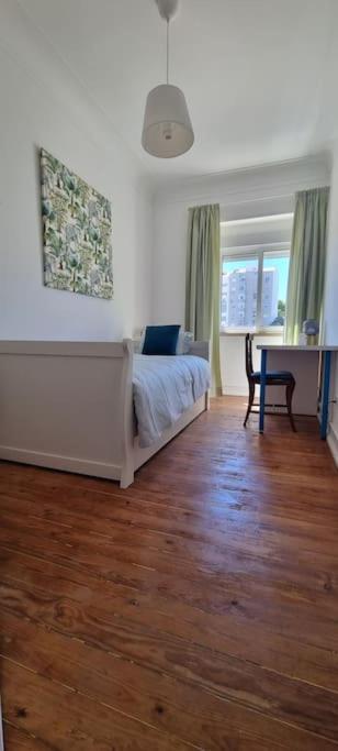 Quarto em Acomodações Particulares Coliving In Center Long-term